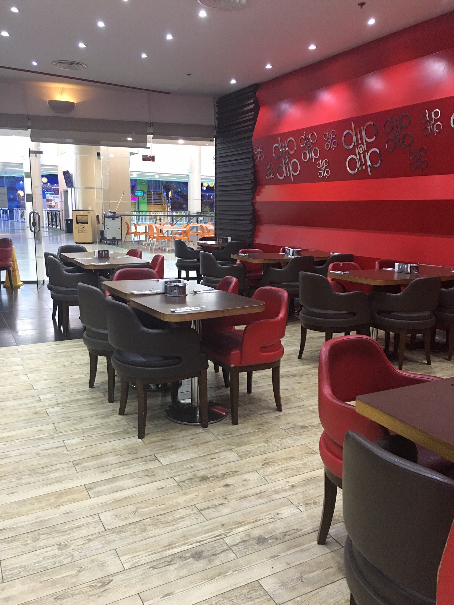 Dip n dip restaurant in Riyadh KSARestaurant discover new